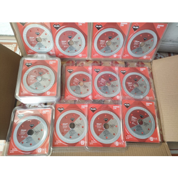 Lưỡi cắt gạch Rubi model TCRS-105mm